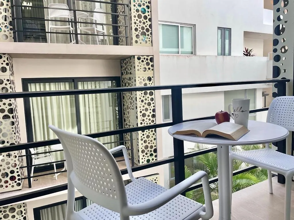 Aparthotel The Boat Condo By Andiani Travel Playa del Carmen Mexico