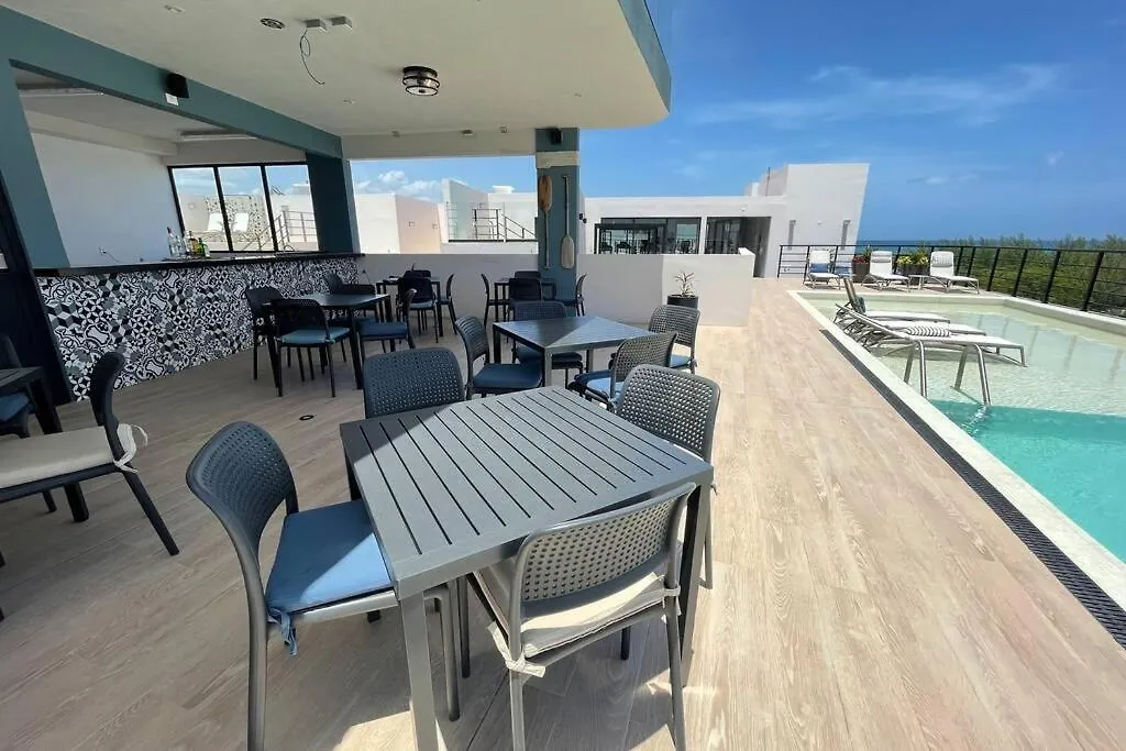 The Boat Condo By Andiani Travel Playa del Carmen Apartahotel